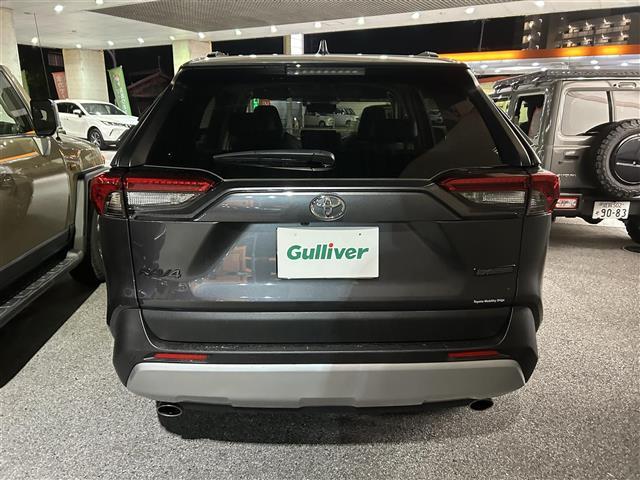 ＲＡＶ４ アドベンチャー　ワンオーナー／モデリスタジャオスフルエアロ／メーカーナビ／バックカメラ／デジタルインナーミラー／ステアリングヒーター／ＥＴＣ（6枚目）