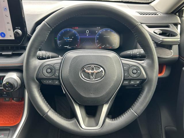 RAV4 アドベンチャー ワンオーナー/モデリスタジャオスフルエアロ/メーカーナビ/バックカメラ/デジタルインナーミラー/ステアリングヒーター/ETC(9枚目)