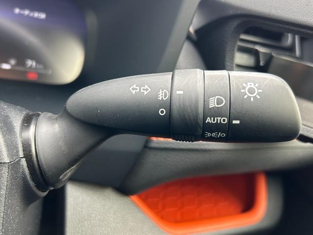 RAV4 アドベンチャー ワンオーナー/モデリスタジャオスフルエアロ/メーカーナビ/バックカメラ/デジタルインナーミラー/ステアリングヒーター/ETC(13枚目)