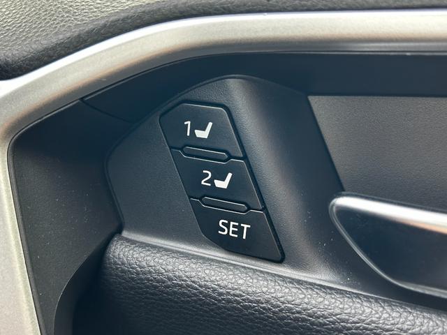 RAV4 アドベンチャー ワンオーナー/モデリスタジャオスフルエアロ/メーカーナビ/バックカメラ/デジタルインナーミラー/ステアリングヒーター/ETC(19枚目)