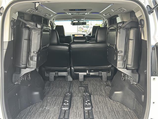 アルファード ２．５Ｓ　ＡＬＰＩＮＥナビ／フリップダウンモニター／バックカメラ／両側パワースライドドア／シートカバー／バックカメラ／クリアランスソナー／ドライブレコーダー／ＥＴＣ（27枚目）