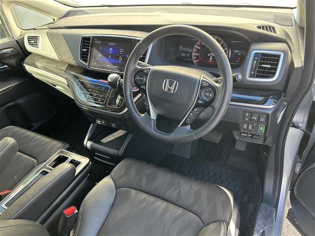 オデッセイ アブソルート・EXホンダセンジング 純正メーカーナビ/両側パワースライドドア/レーンキープ/レーダークルーズコントロール/コーナーセンサー/横滑り防止/ETC2.0/ステアリングスイッチ/ブラインドスポットモニター/360度カメラ(21枚目)