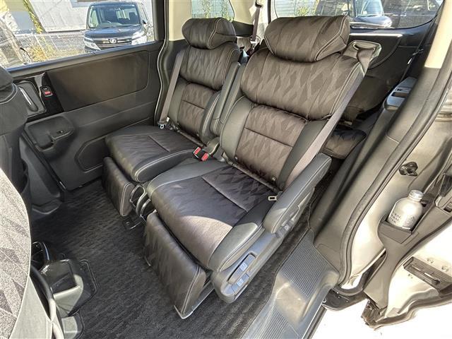 オデッセイ アブソルート・EXホンダセンジング 純正メーカーナビ/両側パワースライドドア/レーンキープ/レーダークルーズコントロール/コーナーセンサー/横滑り防止/ETC2.0/ステアリングスイッチ/ブラインドスポットモニター/360度カメラ(32枚目)