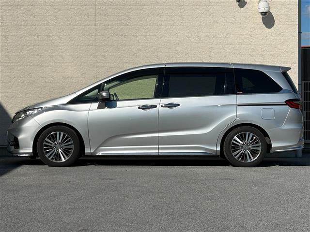 オデッセイ アブソルート・EXホンダセンジング 純正メーカーナビ/両側パワースライドドア/レーンキープ/レーダークルーズコントロール/コーナーセンサー/横滑り防止/ETC2.0/ステアリングスイッチ/ブラインドスポットモニター/360度カメラ(35枚目)