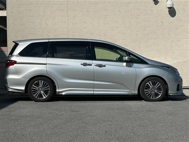 オデッセイ アブソルート・EXホンダセンジング 純正メーカーナビ/両側パワースライドドア/レーンキープ/レーダークルーズコントロール/コーナーセンサー/横滑り防止/ETC2.0/ステアリングスイッチ/ブラインドスポットモニター/360度カメラ(37枚目)