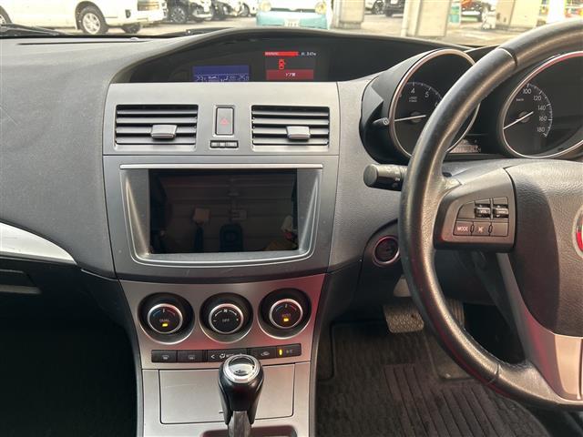 アクセラスポーツ 15S 禁煙車/スマートキー/ETC/社外15インチアルミ/左右独立AC(25枚目)