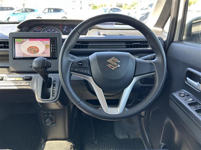 ワゴンＲ ハイブリッドＦＺ　４ＷＤ　純正メモリナビ　フルセグテレビ　全方位カメラ　バックカメラ　Ｂｌｕｅｔｏｏｔｈ　シートヒーター　オートライト　ヘッドアップディスプレイ　アイドリングストップ　ＥＴＣ　純正１４インチＡＷ（3枚目）