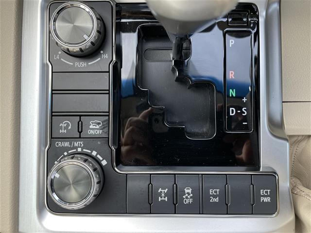 ランドクルーザー AX トヨタセーフティセンス ワンオーナー モデリスタエアロ 純正SDナビ フルセグ バックカメラ スマートキー×2 LEDヘッドランプ プッシュスタート 社外セキュリティ Wエアバッグ(20枚目)
