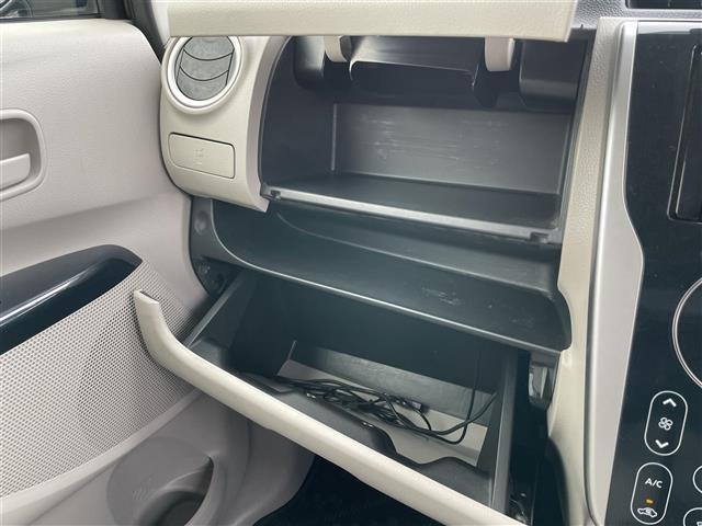 デイズ X エマージェンシーブレーキ アラウンドビューモニター スマートキー×2 社外SDナビ ワンセグ プッシュスタート ウィンカーミラー Wエアバッグ(17枚目)