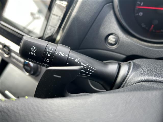 レガシィアウトバック X-アドバンス 4WD アイサイト HDDナビ バックカメラ Bluetooth 電動シート シートヒーター 電動リアゲート アイドリングストップ ETC 純正17インチアルミホイール(7枚目)