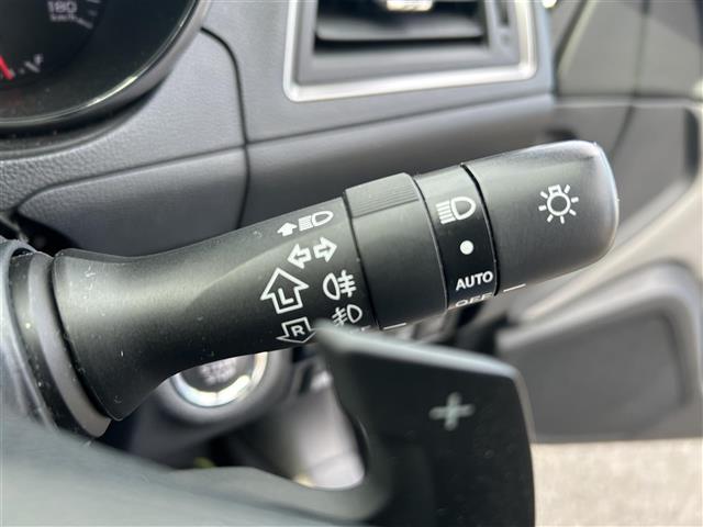 レガシィアウトバック X-アドバンス 4WD アイサイト HDDナビ バックカメラ Bluetooth 電動シート シートヒーター 電動リアゲート アイドリングストップ ETC 純正17インチアルミホイール(8枚目)