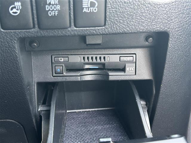 アルファード 2.5S Cパッケージ ワンオーナー メモリナビ バックカメラ Bluetooth サンルーフ クルーズコントロール シートヒーター ブラインドスポットモニター デジタルインナーミラー 三眼LEDヘッドライト(16枚目)