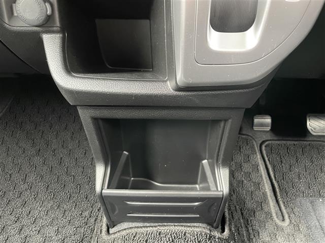 クロスビー ハイブリッドＭＺ　☆純正ＳＤナビ（ＤＶＤ／ＢＴ接続）☆フルセグテレビ☆ＵＳＢ入力端子☆ビルトインＥＴＣ☆クルーズコントロール（追従走行あり）☆全方位カメラ☆横滑り防止装置☆レーンアシスト☆車線維持支援（16枚目）