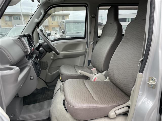 ガリバーグループでは主要メーカー、主要車種をお取り扱いしております。全国約４６０店舗の在庫の中からお客様にピッタリの一台をご提案します。