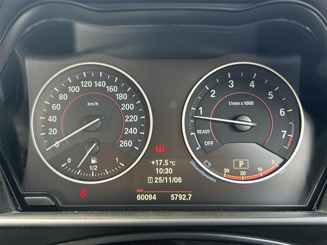 1シリーズ 116i Mスポーツ 純正ナビ(CD、DVD)/ETC/純正アルミ/ターボ/スペアキー/クルーズコントロール/フロアマット/LEDヘッド/取扱説明書/MTモード付AT(13枚目)