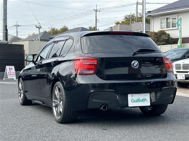 1シリーズ 116i Mスポーツ 純正ナビ(CD、DVD)/ETC/純正アルミ/ターボ/スペアキー/クルーズコントロール/フロアマット/LEDヘッド/取扱説明書/MTモード付AT(40枚目)