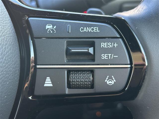 ステップワゴン e:HEVスパーダ プレミアムライン 純正ナビ(Bluetooth、CD、DVD、フルセグTV)/全方位カメラ/ETC/前後ドラレコ/USB入力端子/シートヒーター(二列目まで)/両側パワスラ/クリアランスソナー/電動リアゲート(12枚目)