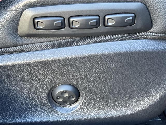 CLAクラス CLA45 4マチック パノラミックスライディングルーフAMGスカッフプレートBSM純正ドラレコメモリナビフルセグテレビバックカメラウィンカーミラープッシュスタートAMGブレーキパット前席パワーシート(メモリー機能付き)(23枚目)