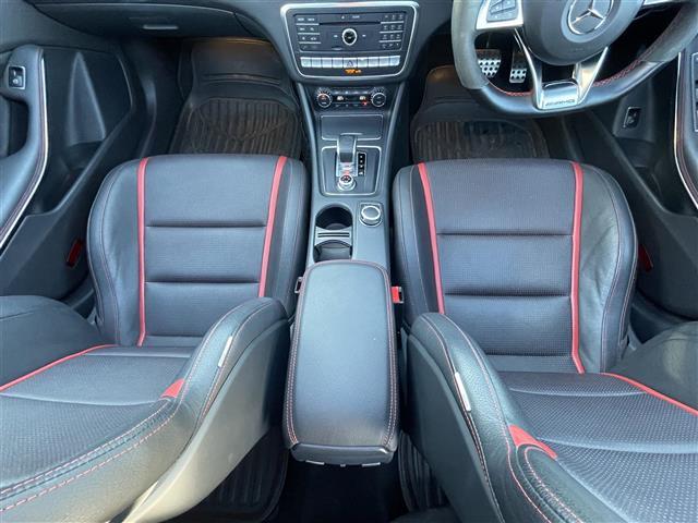 CLAクラス CLA45 4マチック パノラミックスライディングルーフAMGスカッフプレートBSM純正ドラレコメモリナビフルセグテレビバックカメラウィンカーミラープッシュスタートAMGブレーキパット前席パワーシート(メモリー機能付き)(27枚目)