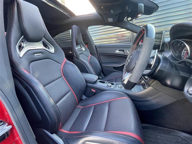 CLAクラス CLA45 4マチック パノラミックスライディングルーフAMGスカッフプレートBSM純正ドラレコメモリナビフルセグテレビバックカメラウィンカーミラープッシュスタートAMGブレーキパット前席パワーシート(メモリー機能付き)(28枚目)