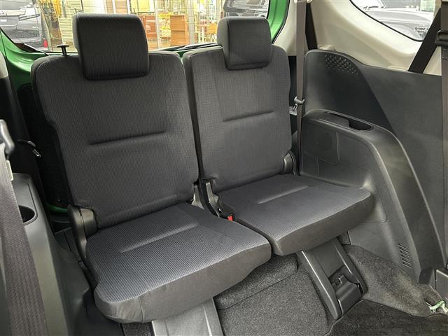 シエンタ G 純正ナビ(Bluetooth、CD、DVD、TV)/バックカメラ/ETC/前後ドラレコ/ワンオーナー/スペアキー1本/両側パワスラ/純正フロアマット/保証書/取扱説明書/ナビ取扱説明書/三列シート(35枚目)