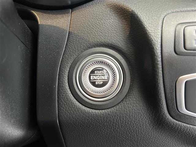 ＧＬＣ ｄ　４マチック　クーペ　スポーツラインＥＤ　純正ナビ（Ｂｌｕｅｔｏｏｔｈ、フルセグＴＶ）／全方位カメラ／ＥＴＣ２．０／４ＷＤ／ワンオーナー／スペアキー１本／電動リアゲート／純正アルミ／レザーシート／Ｄ＋Ｎ席パワーシート／Ｄ＋Ｎ席シートヒーター（19枚目）