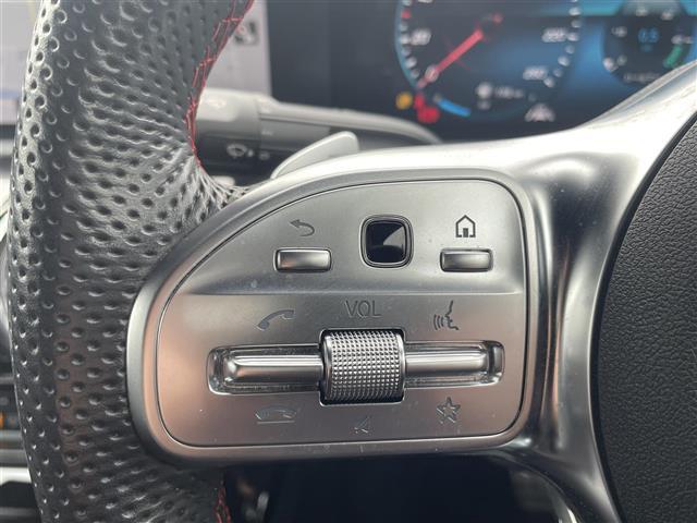 ＣＬＡクラス ＣＬＡ２００ｄ　純正ナビ（Ｂｌｕｅｔｏｏｔｈ、フルセグＴＶ）／全方位カメラ／ＥＴＣ／ワンオーナー／前後ドラレコ／スペアキー／追従走行有クルコン／ＵＳＢ入力端子／電動リア／Ｄ＋Ｎ席パワーシート／Ｄ＋Ｎ席シートヒーター（10枚目）