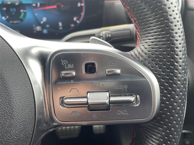 ＣＬＡクラス ＣＬＡ２００ｄ　純正ナビ（Ｂｌｕｅｔｏｏｔｈ、フルセグＴＶ）／全方位カメラ／ＥＴＣ／ワンオーナー／前後ドラレコ／スペアキー／追従走行有クルコン／ＵＳＢ入力端子／電動リア／Ｄ＋Ｎ席パワーシート／Ｄ＋Ｎ席シートヒーター（11枚目）