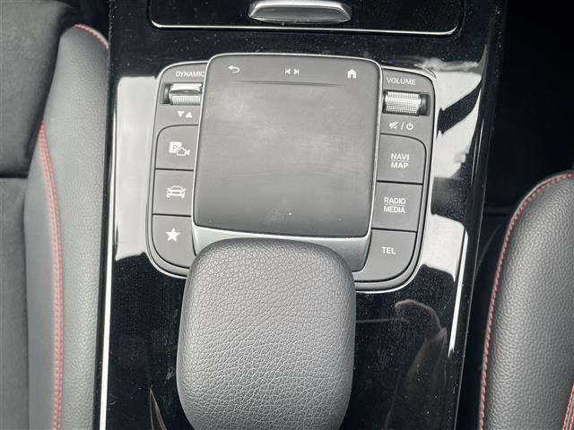 ＣＬＡクラス ＣＬＡ２００ｄ　純正ナビ（Ｂｌｕｅｔｏｏｔｈ、フルセグＴＶ）／全方位カメラ／ＥＴＣ／ワンオーナー／前後ドラレコ／スペアキー／追従走行有クルコン／ＵＳＢ入力端子／電動リア／Ｄ＋Ｎ席パワーシート／Ｄ＋Ｎ席シートヒーター（14枚目）