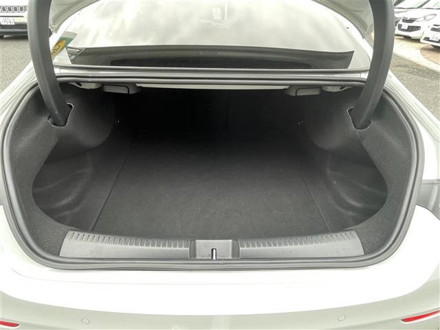 ＣＬＡクラス ＣＬＡ２００ｄ　純正ナビ（Ｂｌｕｅｔｏｏｔｈ、フルセグＴＶ）／全方位カメラ／ＥＴＣ／ワンオーナー／前後ドラレコ／スペアキー／追従走行有クルコン／ＵＳＢ入力端子／電動リア／Ｄ＋Ｎ席パワーシート／Ｄ＋Ｎ席シートヒーター（27枚目）