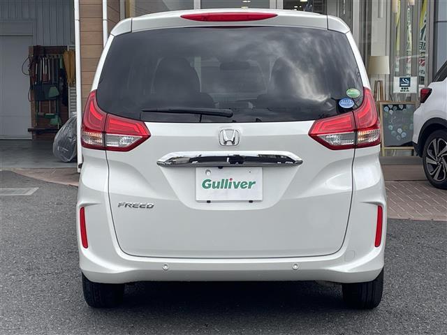 フリード Ｇ・ホンダセンシング　社外ナビ（Ｂｌｕｅｔｏｏｔｈ、ＣＤ、ＤＶＤ、フルセグＴＶ）／バックカメラ／ＥＴＣ／前ドラレコ／スペアキー／両側パワスラ／追従走行有クルコン／純正フロアマット／社外アルミ／ＬＥＤヘッド／ＵＳＢ入力端子（7枚目）