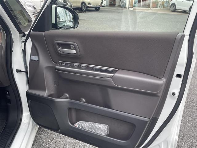 フリード Ｇ・ホンダセンシング　社外ナビ（Ｂｌｕｅｔｏｏｔｈ、ＣＤ、ＤＶＤ、フルセグＴＶ）／バックカメラ／ＥＴＣ／前ドラレコ／スペアキー／両側パワスラ／追従走行有クルコン／純正フロアマット／社外アルミ／ＬＥＤヘッド／ＵＳＢ入力端子（22枚目）