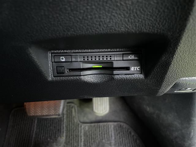 Ａツーリングセレクション　ワンオーナー　純正メモリナビ　ＣＤ／ＤＶＤ／Ｂｌｕｅｔｏｏｔｈ／フルセグＴＶ　プリクラッシュセーフティ　コーナーセンサー　車線逸脱　ブラインドスポット　レーダークルーズ　オートハイビーム　ＨＵＤ(38枚目)