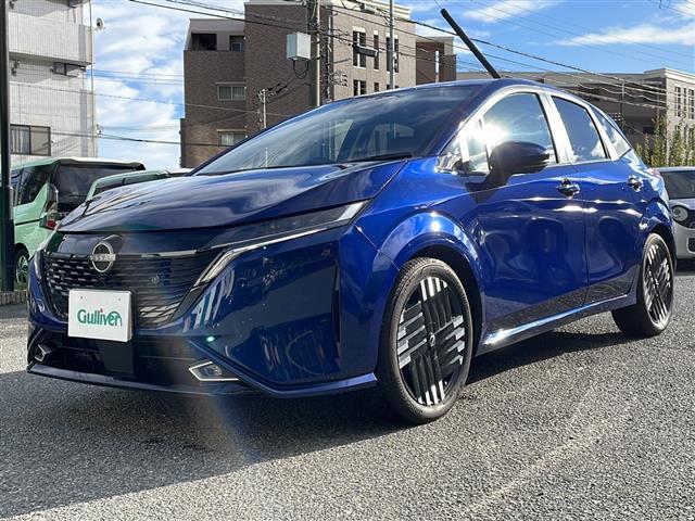 オーラ Ｇ　ワンオーナー　純正メモリナビ・ＦＭ／ＡＭ／Ｂｌｕｅｔｏｏｔｈ・フルセグテレビ　ＥＴＣ２．０　全周囲カメラ　バックカメラ　デジタルインナーミラー　ワイヤレス充電器　革巻きステアリング（32枚目）