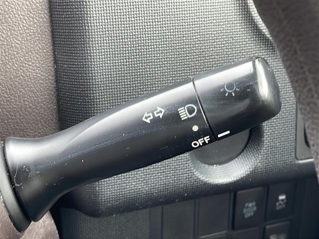 スペイド Ｖ　純正ＳＤナビ　ＮＳＣＰ－Ｗ６２　ＤＶＤ　ＣＤ　ＦＭ　ＡＭ　Ｂｌｕｅｔｏｏｔｈ　ワンセグテレビ　ＥＴＣ　盗難防止装置　ドアバイザー　電動格納ミラー　片側パワースライドドア（11枚目）