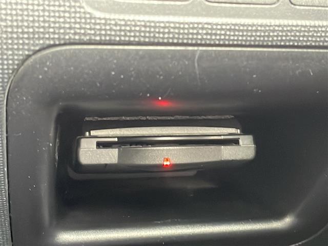 スペイド Ｖ　純正ＳＤナビ　ＮＳＣＰ－Ｗ６２　ＤＶＤ　ＣＤ　ＦＭ　ＡＭ　Ｂｌｕｅｔｏｏｔｈ　ワンセグテレビ　ＥＴＣ　盗難防止装置　ドアバイザー　電動格納ミラー　片側パワースライドドア（16枚目）