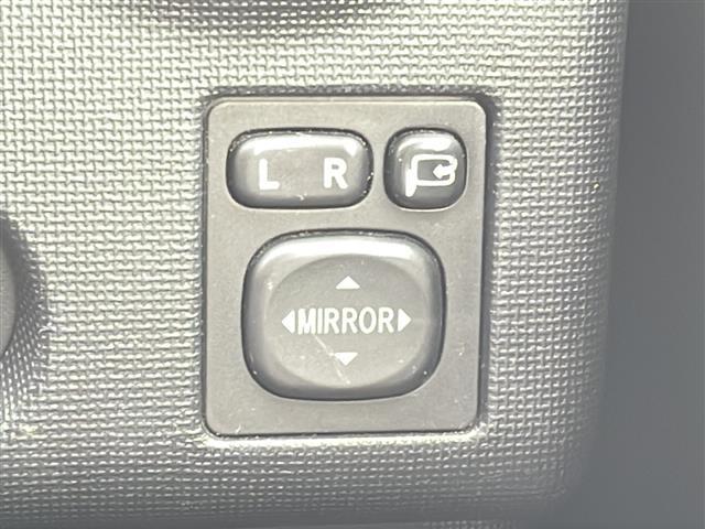 スペイド Ｖ　純正ＳＤナビ　ＮＳＣＰ－Ｗ６２　ＤＶＤ　ＣＤ　ＦＭ　ＡＭ　Ｂｌｕｅｔｏｏｔｈ　ワンセグテレビ　ＥＴＣ　盗難防止装置　ドアバイザー　電動格納ミラー　片側パワースライドドア（19枚目）