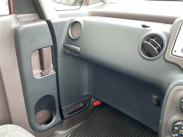 スペイド Ｖ　純正ＳＤナビ　ＮＳＣＰ－Ｗ６２　ＤＶＤ　ＣＤ　ＦＭ　ＡＭ　Ｂｌｕｅｔｏｏｔｈ　ワンセグテレビ　ＥＴＣ　盗難防止装置　ドアバイザー　電動格納ミラー　片側パワースライドドア（21枚目）