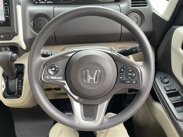 Ｎ－ＢＯＸ Ｇ・ＥＸホンダセンシング　純正メモリナビ（ＶＸＭ－１８４ＶＦｉ）・ＤＶＤ／ＣＤ／ＦＭ／ＡＭ／Ｂｌｕｅｔｏｏｔｈ・フルセグテレビ　ＥＴＣ　前後ドライブレコーダー　バックカメラ　衝突軽減ブレーキ　レーンキープアシスト（11枚目）