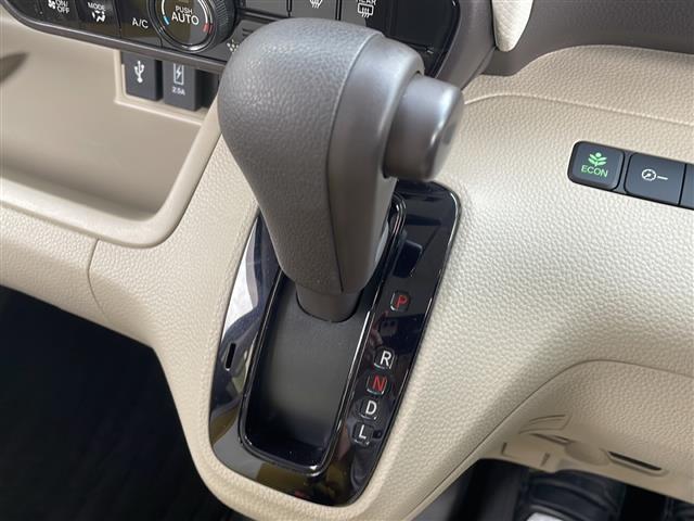 Ｎ－ＢＯＸ Ｇ・ＥＸホンダセンシング　純正メモリナビ（ＶＸＭ－１８４ＶＦｉ）・ＤＶＤ／ＣＤ／ＦＭ／ＡＭ／Ｂｌｕｅｔｏｏｔｈ・フルセグテレビ　ＥＴＣ　前後ドライブレコーダー　バックカメラ　衝突軽減ブレーキ　レーンキープアシスト（21枚目）