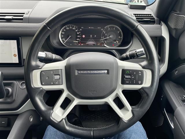ディフェンダー １１０ダブルオーエディション　特別仕様車　００７Ｅｄｉｔｉｏｎ　ワンオーナー　純正メモリナビ・ＦＭ／ＡＭ／Ｂｌｕｅｔｏｏｔｈ　ＥＴＣ　ドライブレコーダー　バックカメラ　全周囲カメラ　レーンキープアシスト　クルーズコントロール（8枚目）