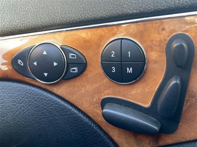 Eクラス E300(15枚目)