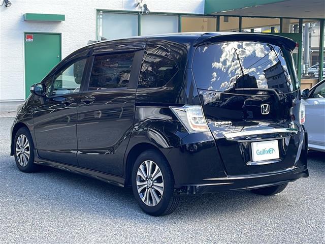 フリード G エアロ 純正メモリナビ AM/FM/CD/DVD/Bluetooth フルセグテレビ フリップダウンモニター バックカメラ ビルトインETC 横滑り防止装置 盗難防止装置 片側パワースライドドア ドアバイザー(34枚目)