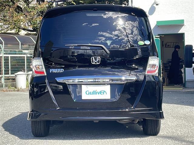 フリード G エアロ 純正メモリナビ AM/FM/CD/DVD/Bluetooth フルセグテレビ フリップダウンモニター バックカメラ ビルトインETC 横滑り防止装置 盗難防止装置 片側パワースライドドア ドアバイザー(35枚目)