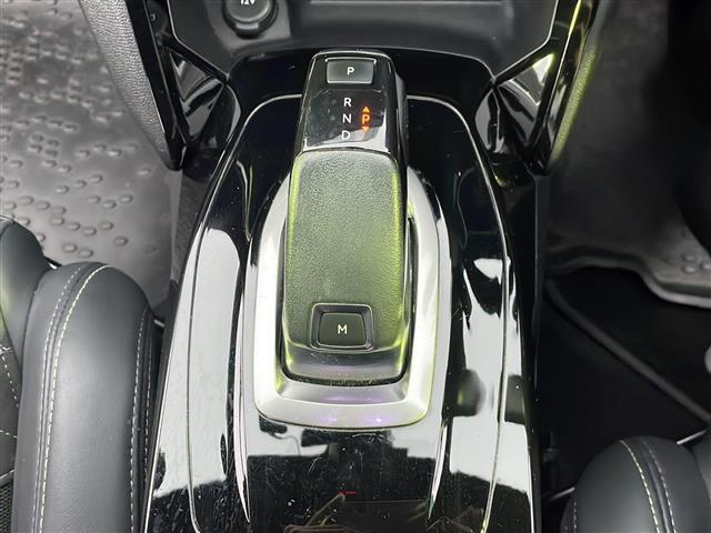 208 GT ワンオーナー 純正メモリナビ・FM/AM/Bluetooth ETC ドライブレコーダー バックカメラ 衝突軽減ブレーキ レーンキープアシスト 盗難防止装置 ステアリングリモコン(16枚目)