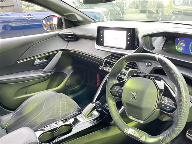 208 GT ワンオーナー 純正メモリナビ・FM/AM/Bluetooth ETC ドライブレコーダー バックカメラ 衝突軽減ブレーキ レーンキープアシスト 盗難防止装置 ステアリングリモコン(25枚目)