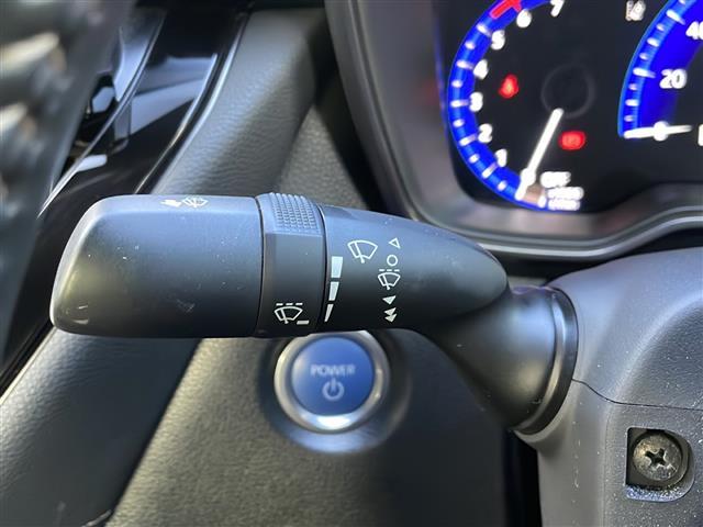 カローラ ハイブリッド　ダブルバイビー　ワンオーナー　純正メモリナビ　ＡＭ／ＦＭ／Ｂｌｕｅｔｏｏｔｈ　フルセグテレビ　モデリスタエアロ　バックカメラ　ビルトインＥＴＣ　前後ドライブレコーダー　レーダークルーズコントロール　衝突軽減ブレーキ（10枚目）