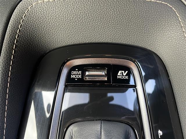 カローラ ハイブリッド　ダブルバイビー　ワンオーナー　純正メモリナビ　ＡＭ／ＦＭ／Ｂｌｕｅｔｏｏｔｈ　フルセグテレビ　モデリスタエアロ　バックカメラ　ビルトインＥＴＣ　前後ドライブレコーダー　レーダークルーズコントロール　衝突軽減ブレーキ（25枚目）