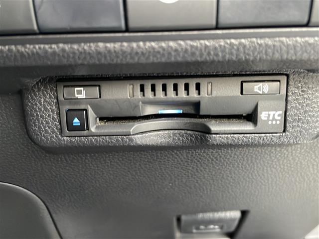カローラ ハイブリッド　ダブルバイビー　ワンオーナー　純正メモリナビ　ＡＭ／ＦＭ／Ｂｌｕｅｔｏｏｔｈ　フルセグテレビ　モデリスタエアロ　バックカメラ　ビルトインＥＴＣ　前後ドライブレコーダー　レーダークルーズコントロール　衝突軽減ブレーキ（26枚目）