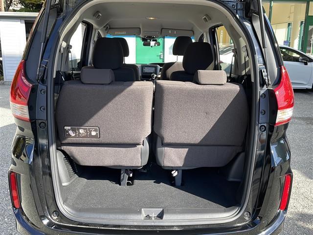 フリード Ｇ・ホンダセンシング　ワンオーナー　純正メモリナビ　ＡＭ　ＦＭ　Ｂｌｕｅｔｏｏｔｈ　フルセグテレビ　バックカメラ　ビルトインＥＴＣ　ドライブレコーダー　クルーズコントロール　衝突軽減ブレーキ　レーンキープアシスト（33枚目）